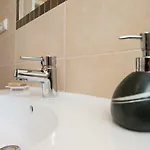 Mira Vila