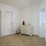 Mira